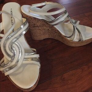 Athena Alexander White Strappy Wedge Sandals Size 7 Silver Detail Ankle Strap